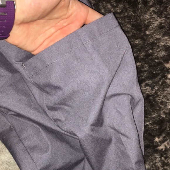 Lightly used scrubs - Picture 7 of 7